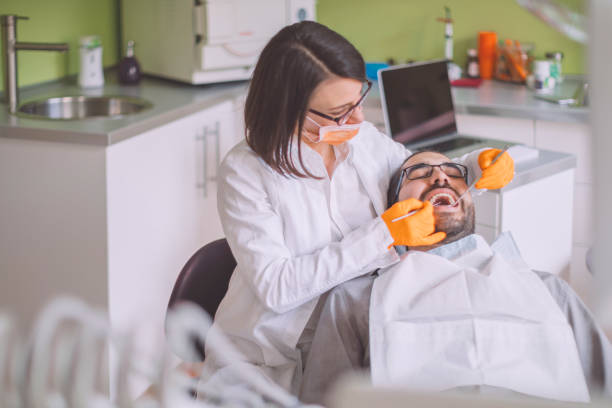 Best Urgent Tooth Repair  in Olivet, MI